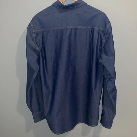 MEN’S BUTTON UP SHIRT (XL) - Picture 4 of 11